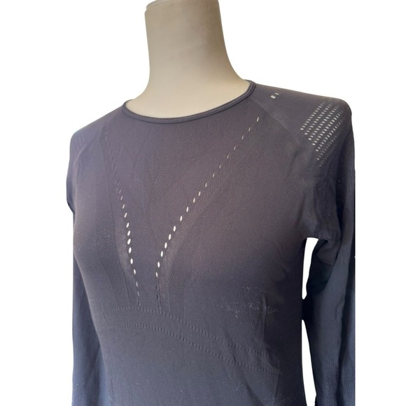 Lululemon Light Speed Long Sleeve Top M Black Crew Neck Perforated Lightweight - Picture 1 of 6
